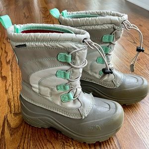 The North Face Kids Snow Boots Gray Size 3